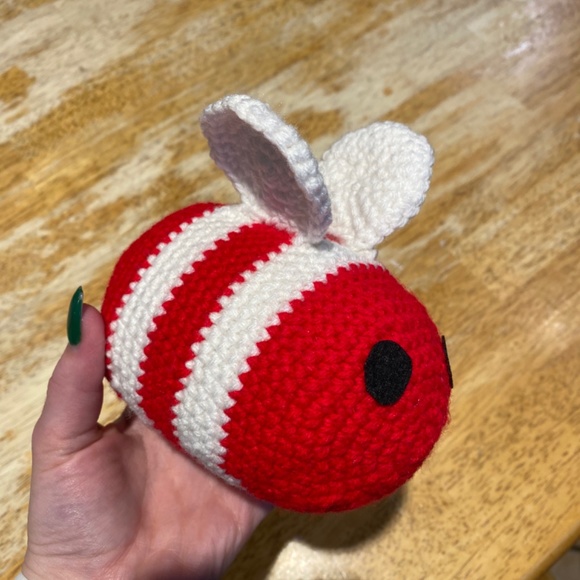 Valentines Crochet Bee - Picture 4 of 4